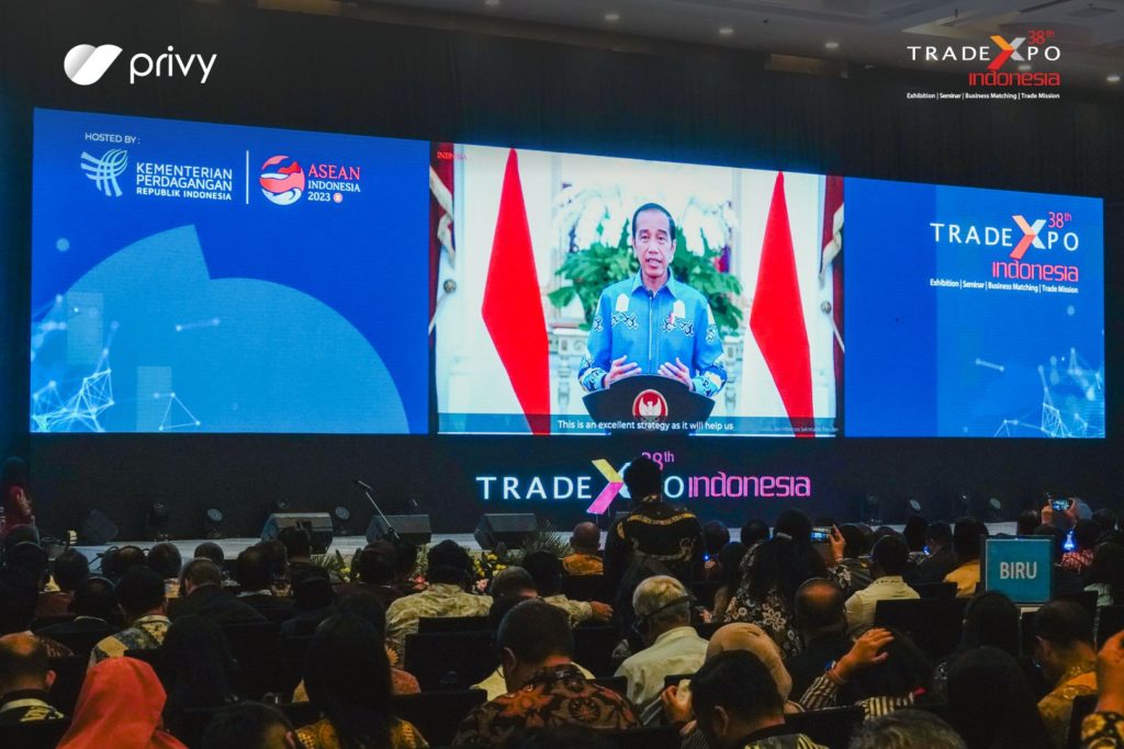 Presiden Joko Widodo di seminar internasional trade expo Indonesia